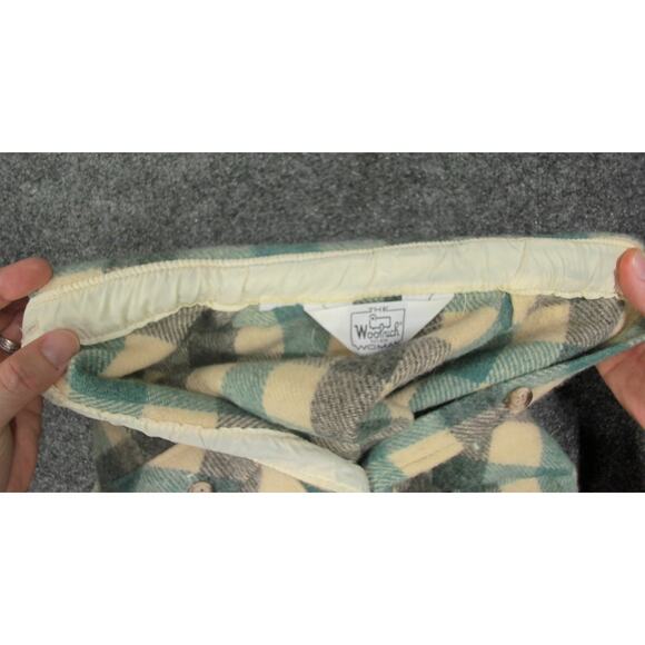 Vintage Woolrich Woman Wool Flannel Shirt Green Plaid Boxy Womens Small Shacket - Picture 7 of 8